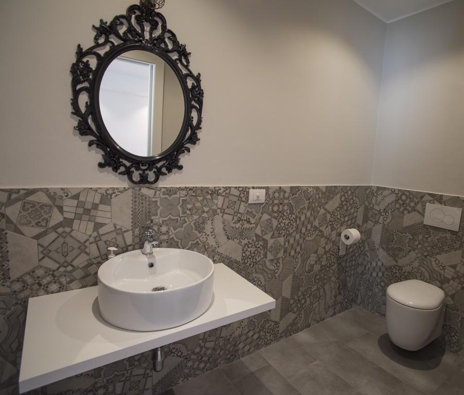 La Maison Extravagante Saronno Ngoại thất bức ảnh