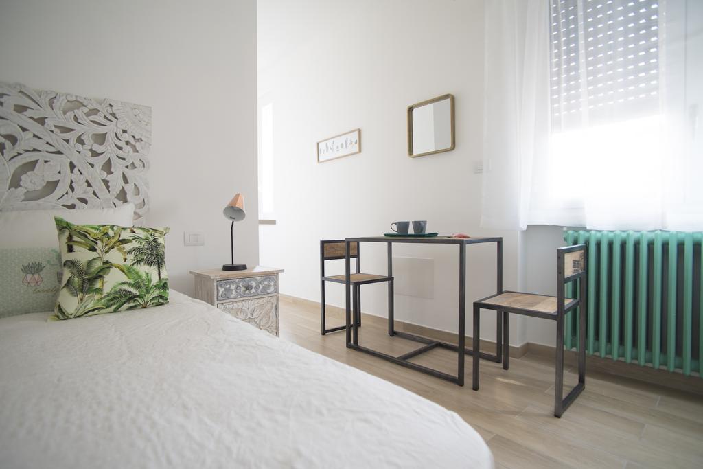 La Maison Extravagante Saronno Ngoại thất bức ảnh